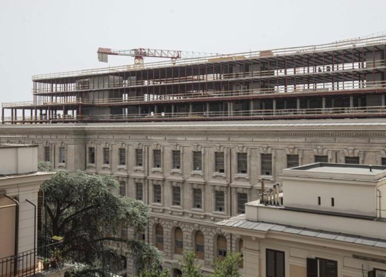 Il cantiere sul tetto del Poligrafico nel 2021